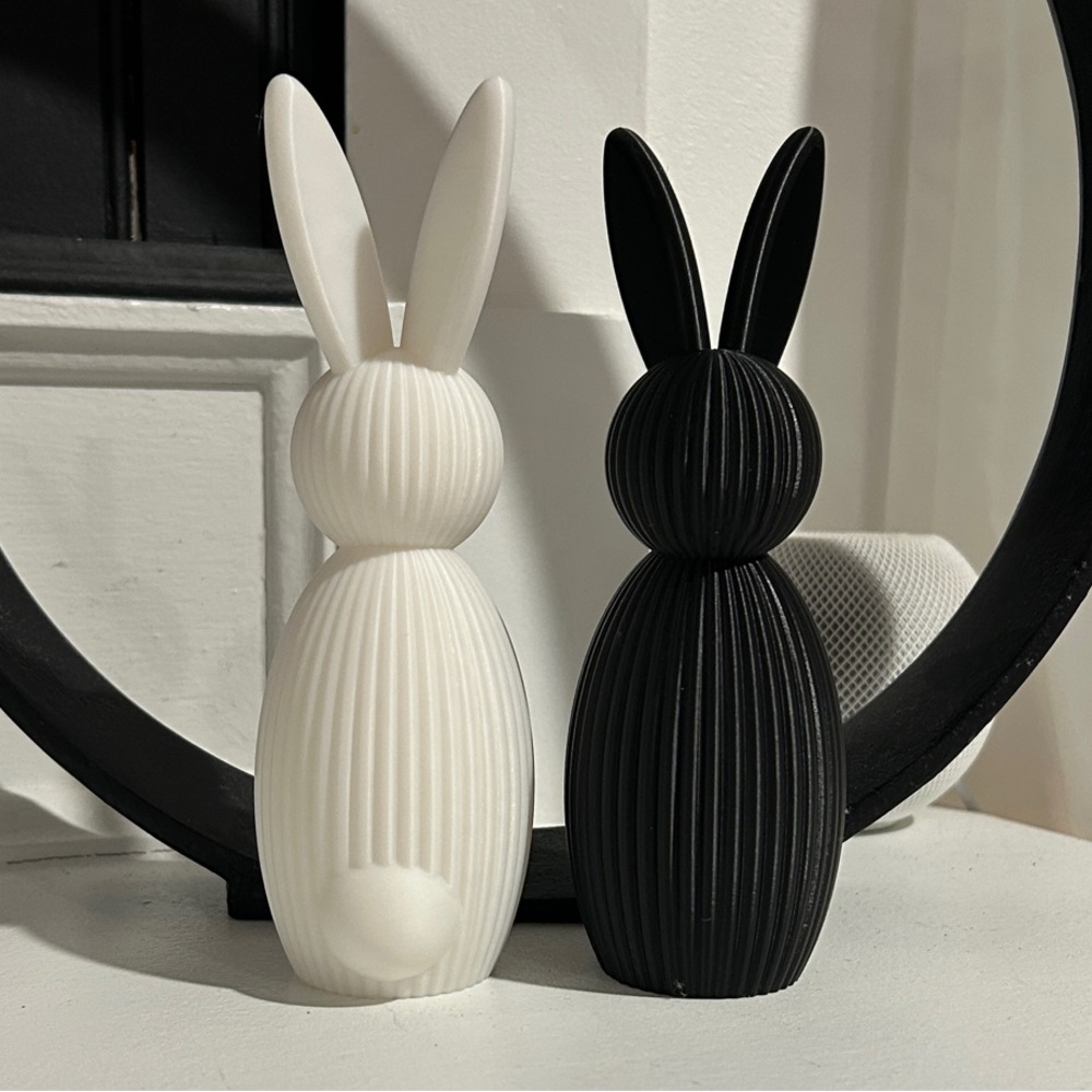3D Printed Modern Bunny Figurines - Choose 1 - Picture 3 of 3